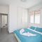 Villa Suri, Luxury Seafront Villa