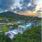 Wow 2 Br Apt Seaview, Pool, Gym, walk to beautiful Nai Yang Beach