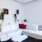 Luxury Modern flat near Vatican with Self Check in and Private Parking