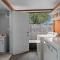 Inviting 7-Bedroom home - Private screened pool - تامبا