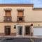 Casa Augusto - junto al Teatro Romano, con garaje - Mérida