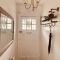 Immaculate 2-Bed House in Potters Bar - 波特斯巴