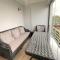 Seafront Apartment by the sea and with a beach and with big garden - 里泽