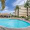Beautiful 2 bedroom Condo @ Kona!