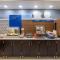 Holiday Inn Express Rochester South - Mayo Area, an IHG Hotel - Rochester