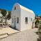 Santorini cycladic house for 2 persons by MPS - Emporio Santorini