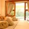 LUXURY EN-SUITE KING ROOM @ 4 STAR GUEST HOUSE