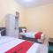 RedDoorz Syariah At Endrayanti Inn RSUD Yogyakarta