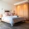 17 Marine Hermanus, Apartment 103 with private Hot Tub