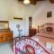 Awesome Apartment In Montorsaio With Wifi And 5 Bedrooms