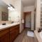 Elkpoint Unit 13