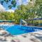 Kimberling City Oasis Boat Slip, Kayaks and More!