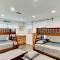 Sleeps 16 Tropical Pool House with Spa near Beach - Bradenton