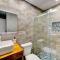 Sleeps 16 Tropical Pool House with Spa near Beach - Bradenton