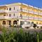 Arlen Beach Hotel