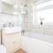 Spacious 5 Bedroom House - Sleeps 7 - 3-Car Driveway - Work - Leisure