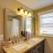 Welcoming Willoughby Home 1 Mi to Historic Dtwn