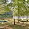Waterfront CasAbella Cottage with Kayaks and Fishing