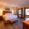 The Lodge at Mountaineer Square