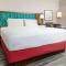Hampton Inn & Suites Santa Rosa Sonoma Wine Country