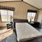 Resort near wineries, river, trails! Large Pool! - Niagara on the Lake