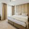 Hotel Green Park Service Perfected