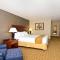 Holiday Inn Express Hotel & Suites Fort Atkinson, an IHG Hotel - Fort Atkinson