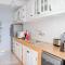 Luxury 3 Bedroom Apartment in the Heart of Agdal by MasterHost