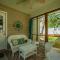 A Lucky Break by Oak Island Accommodations - أوك آيلاند