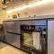 KRAVIT Premier Suites