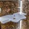 Top Floor Apartment+Balcony in sololaki / Room 25
