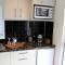 The Pool House Bed & Breakfast - Near Marine Parade Napier