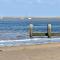 Beautiful Seafront Studio Apartment