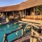 Mababe River Lodge