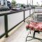 Cozy 2BR Oasis Unit w King Bed & EV Friendly - Steps Away to the Beach