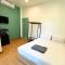 Sleepy Station Hostel