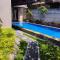 Kartika Dahayu Private Pool Villas - 苏卡瓦提