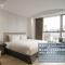 1LI7E Hotel
