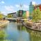 Chic Central Reading 1BR Apt CHRL F2 - Reading