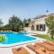 Villa Logan