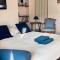 Romantic Tuscan Barn with Pool Views Private Terrace Sleeps 2 to 6, Lamole Greve in Chianti