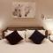 ONE Guest Place 2BHK Apartments near the Beach