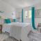 Villa145m2 et 2 autres Appartements 50m2, Appart 60m2, idéale grande famille, groupe amis,salle fitness, Jardin, proche Cannes, Grasse, Antibes,