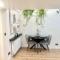 Cosy Stylish Studio Apartment