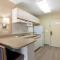 Extended Stay America Select Suites - St Louis - Airport - Central