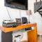 Lisbon Garden Stays, with BBQ, Easy Parking near Tejo, Fast Access to Alfama & Downtown
