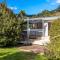 Onetangi Beach Retreat - Waiheke Holiday Home