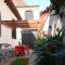 Itacoatiara - Apartamento com café da manhã ao lado da praia