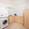 11 Lakeview Crescent