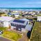 Ultimate in Middleton Coastal Style with Views Sleeps 10 - Middleton